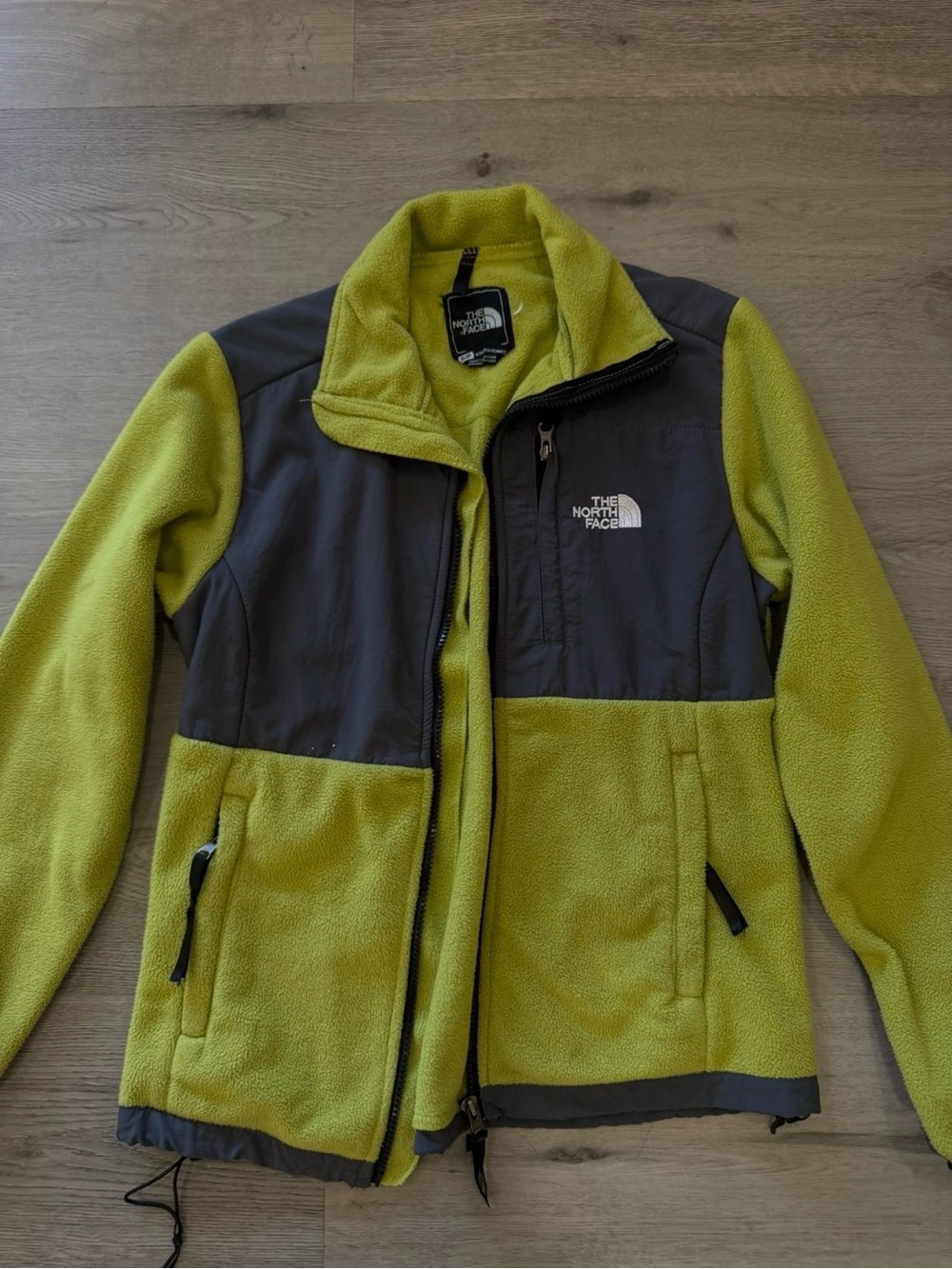 2000’s Denali The North Face Women’s Lime Green Fleece Jacket